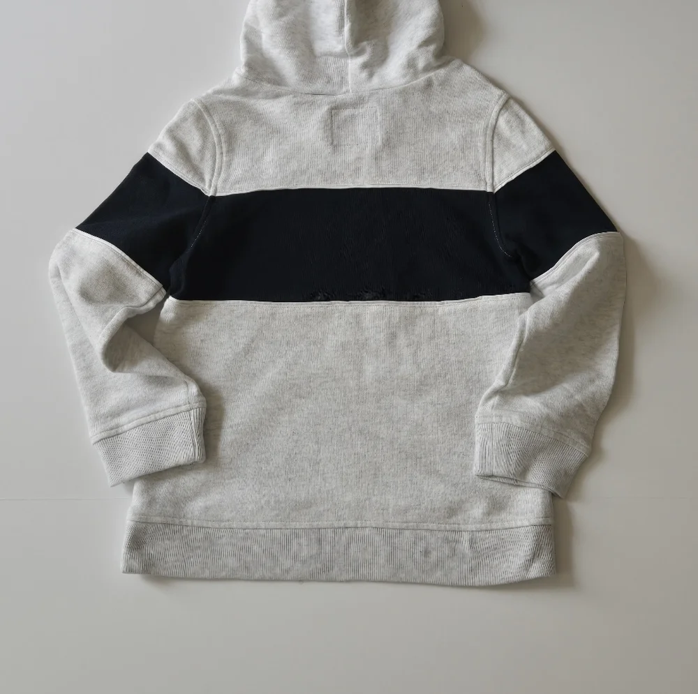 OshKosh/Gray and‎ Blue Hoodie/Size 6/6A